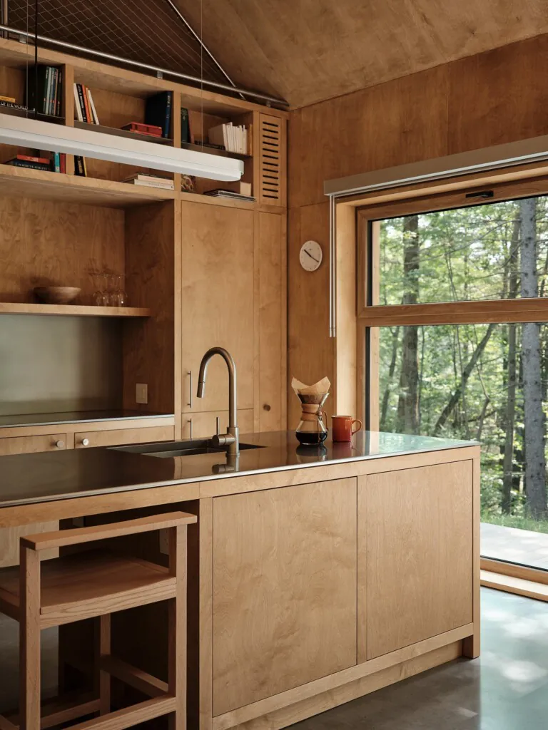 Base Camp, photo 10